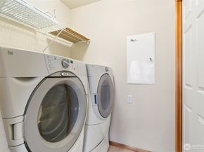 1230 187th Street SE, Bothell WA 98012