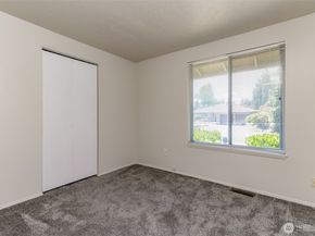15836 SE Fairwood Boulevard, Renton WA 98058