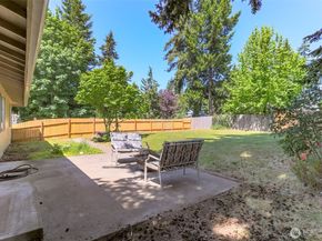 15836 SE Fairwood Boulevard, Renton WA 98058
