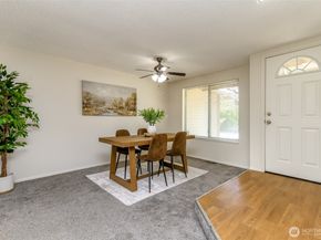 15836 SE Fairwood Boulevard, Renton WA 98058