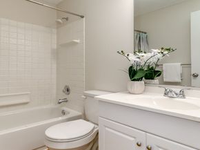 15836 SE Fairwood Boulevard, Renton WA 98058
