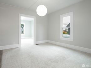 6753 14th Avenue NW, Seattle WA 98117