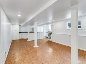 6753 14th Avenue NW, Seattle WA 98117
