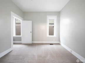6753 14th Avenue NW, Seattle WA 98117