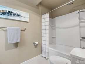 3619 Courtland Pl S C, Seattle WA 98144