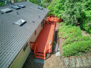 7079 NE 163rd Street, Kenmore WA 98028