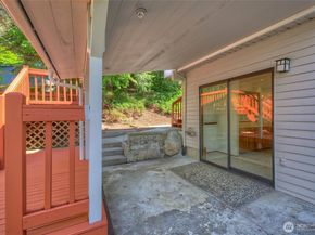 7079 NE 163rd Street, Kenmore WA 98028