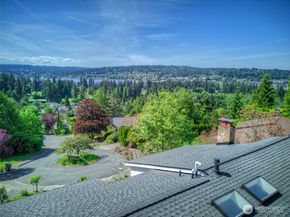 7079 NE 163rd Street, Kenmore WA 98028