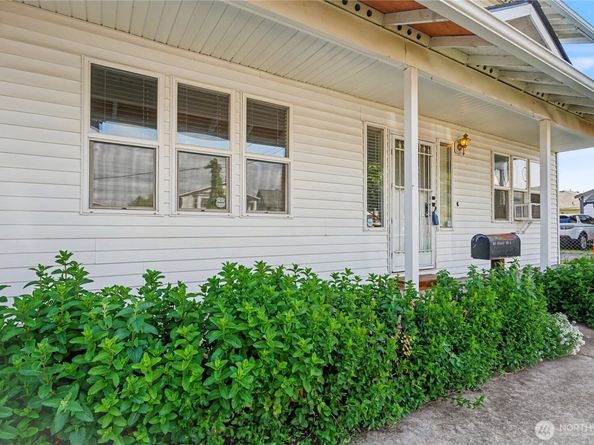 314 Factory Avenue N, Renton WA 98057