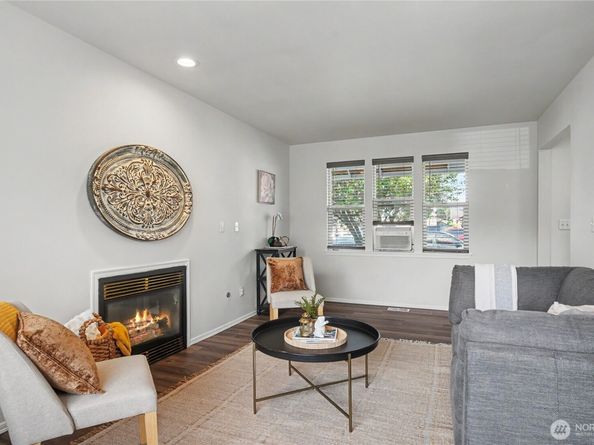 314 Factory Avenue N, Renton WA 98057