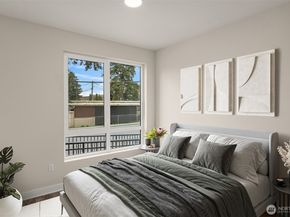 6949 NE 184th Lane 103, Kenmore WA 98028
