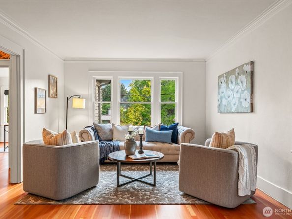2701 NE 94th Street, Seattle WA 98115
