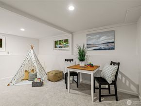2701 NE 94th Street, Seattle WA 98115