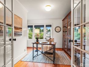 2701 NE 94th Street, Seattle WA 98115