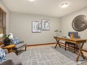 300 Wyatt Way NE 1, Bainbridge Island WA 98110
