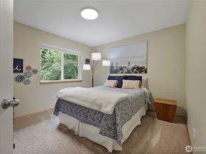 115 170th Street SE, Bothell WA 98012