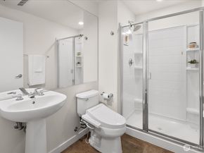 4422 Bagley Avenue N 108, Seattle WA 98103