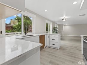 11206 SE 219th Place, Kent WA 98031