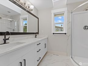 11206 SE 219th Place, Kent WA 98031