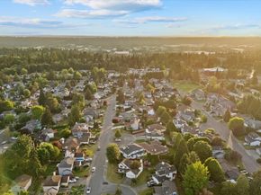 11206 SE 219th Place, Kent WA 98031