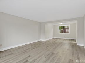 11206 SE 219th Place, Kent WA 98031