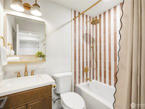 18721 NE 133rd Street, Woodinville WA 98072