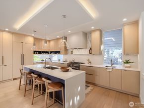813 NE 90th Street, Seattle WA 98115