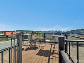 3401 Wallingford Avenue N 210, Seattle WA 98103