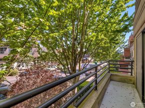 3401 Wallingford Avenue N 210, Seattle WA 98103