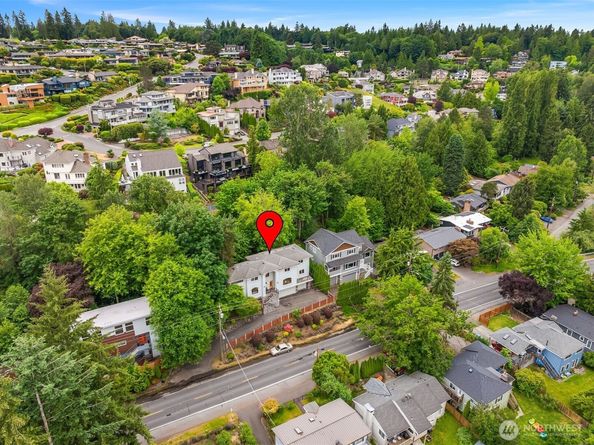 9021 Sand Point Way NE, Seattle WA 98115