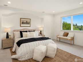 9021 Sand Point Way NE, Seattle WA 98115