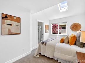 402 Aloha Street, Seattle WA 98109