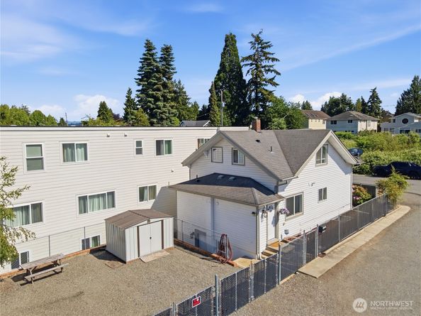 11546 85th Avenue S, Seattle WA 98178