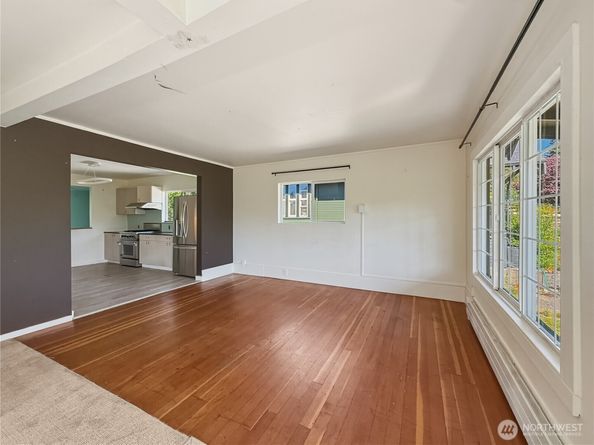 3526 S Bennett Street, Seattle WA 98118