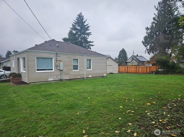 1720 Snyder Avenue, Bremerton WA 98312