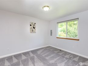 13617 SE 197th Place, Renton WA 98058