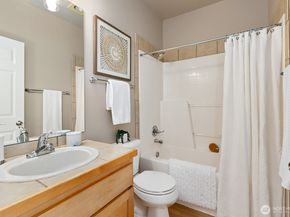3607 22nd Avenue W A, Seattle WA 98199