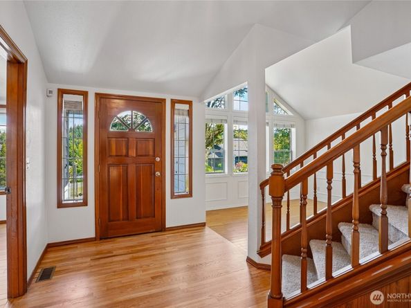 32745 47th Avenue SW, Federal Way WA 98023