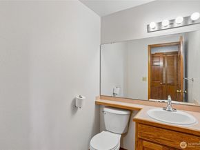 32745 47th Avenue SW, Federal Way WA 98023