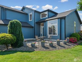 1602 55th Ct SE, Auburn WA 98092