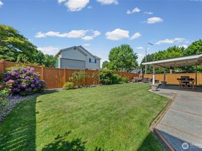 1602 55th Ct SE, Auburn WA 98092