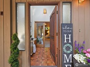 17116 Gravenstein Road, Bothell WA 98012