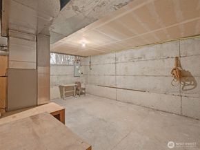 17116 Gravenstein Road, Bothell WA 98012