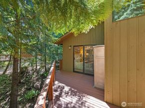 17116 Gravenstein Road, Bothell WA 98012