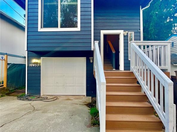 10453 1st Avenue SW, Seattle WA 98146
