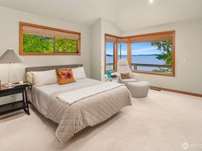 6814 SW Maury Park Rd, Vashon WA 98070