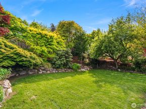 6814 SW Maury Park Rd, Vashon WA 98070