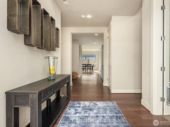 23704 105th Place W, Edmonds WA 98020