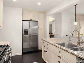 20819 NE 25th Street, Sammamish WA 98074