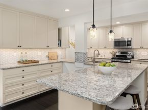 20819 NE 25th Street, Sammamish WA 98074